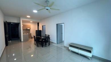 Parc Regency @ Plentong / 2 bedroom / Mid Floor / Partial
