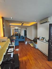 2.5 Stories Tingkat Sungai Ara - Land:2190sf - Fully Renovated
