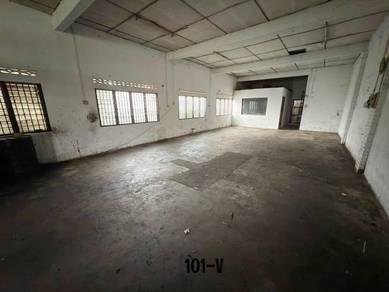 Main Road Frontage Shoplot For Rent @ Jalan Meru, Klang [ 2900 only ]