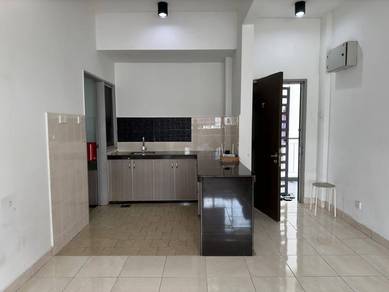 LAGOON SUITES CONDOMINIUM , SHAH ALAM  Selangor