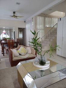 Peaceful Home in Durian Tunggal