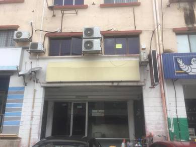 Pejabat Lengkap Ukay Perdana, Ampang, Bukit Antarabangsa