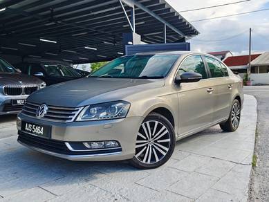 ON THE ROAD 2014 Volkswagen PASSAT 1.8 TURBO