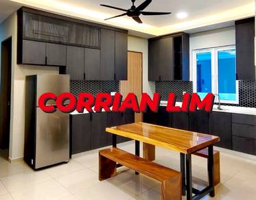 Quaywest Condominium 3 Bedrooms, Near Queensbay Mall For Rent
