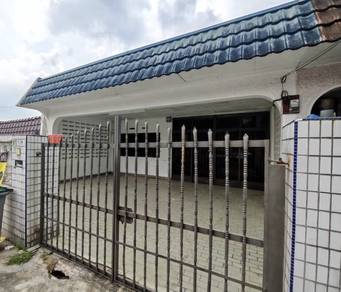 1.5 Storey Terrace House @ Taman Abad, Jalan Rusa