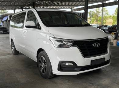 Hyundai GRAND STAREX 2.5 EXECUTIVE PLUS