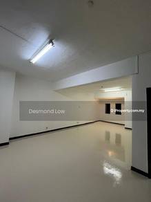 Pearl Court, Brickfields