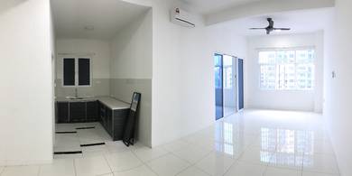 Strategic Location @ Puchong Jaya | Skypod Residence 634 sqft For Sale