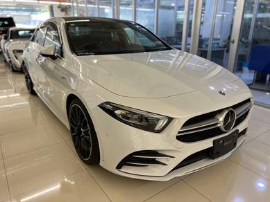 Mercedes Benz A35 2.0 AMG 4-MATIC 4WD SEDAN