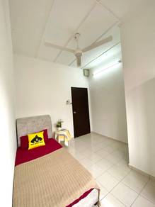 Room rent Puncak Jalil, Serdang, Seri kembangan, UPM, Tmn Equine, IOI
