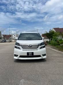 Toyota VELLFIRE 2.4 Z PLATINUM SELECTION (A)