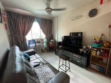 NICE RENOVATED! Harmony View 700SF 3 room 2 bath 1 car park