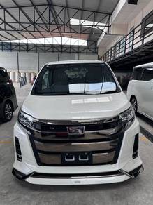 Toyota NOAH 2.0 WXB 2 4WD 8-SEAT