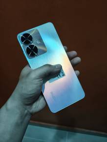Realme Phone - 256GB/8GB