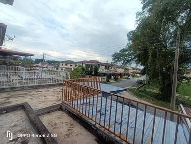 Taman Shatin, Pasir Puteh, Ipoh. House Facing Field for rent