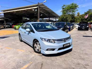 Honda CIVIC 1.5 FB (AUTO)