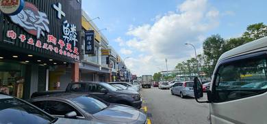 Cheras Trader Square. C180, Balakong.