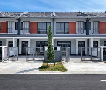 2-storey-Terraced-House-for-sale-Bandar-Bukit-Raja-Selangor