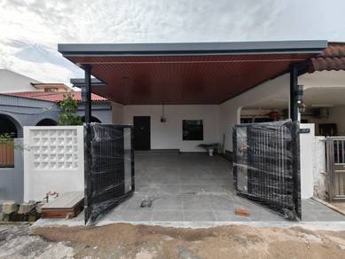 Single Storey Terrace House at Semabok, Melaka.