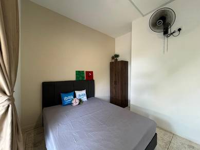 Col-Living Room Walking Distance to CIQ Johor Bahru