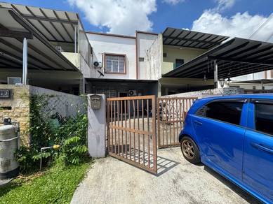 For Sale JALAN PINANG TAMAN DAYA FULL LOAN Near CIQ