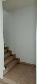 Warisan Villa cempaka nilai for rent , deposit boleh ansur