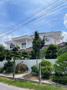 [COSY] Spacious Renovated Double-storey Corner Lot Bungalow, Pengkalan