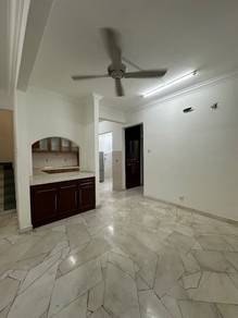 2-sty Intermediate  Terrace house