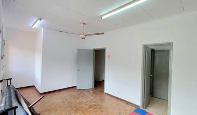 Rare Double Storey Terrace Facing Open at Taman Kinrara TK 4 Puchong