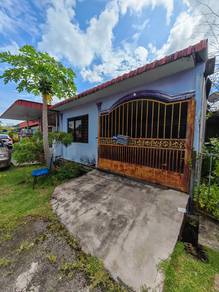 Rumah Teres setingkat dekat dengan segala kemudahan