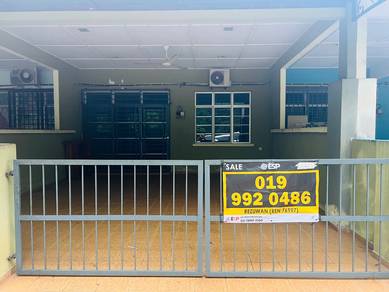 Rumah Teres Setingkat (Facing Open) Indera Mahkota 15 Untuk DiJual