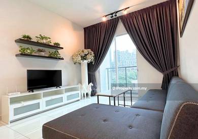 Inspirasi Mont Kiara High floor unit for sell Fully Furnished