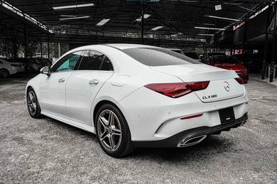 Mercedes Benz CLA180 1.3 AMG LINE