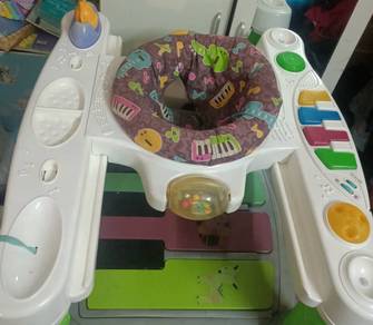 Fisher-Price Little Superstar Step 'N Play Piano. 