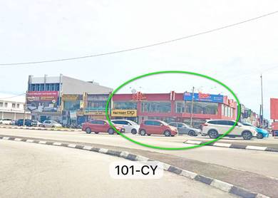 Corner 2 storey shoplot 44x80 Teluk Pulai Klang facing main road
