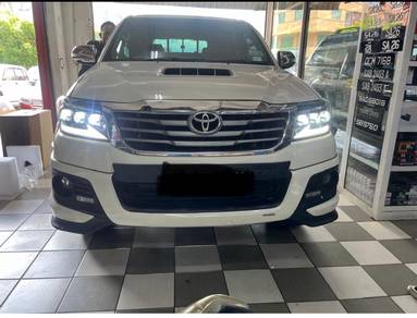 Toyota HILUX 3.0 G TRD SPORTIVO (A)