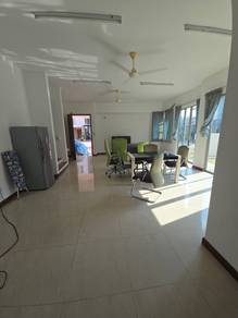 Bay Garden - 3 Stories Bungalow - Land:3369sf -Corner Lot -Bayan Lepas