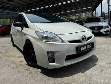 Toyota PRIUS 1.8 (HYBRID) (A) Push Start