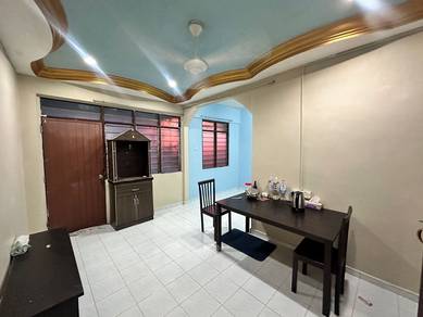 Flat Tmn Perling | High Demand | Corner Lot | 2R1B | Freehold 