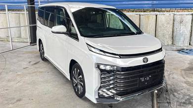 Toyota VOXY 2.0 S-Z (A)