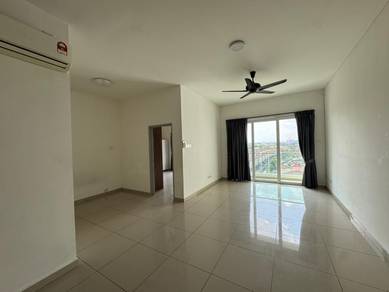 Season Luxury Residence Larkin/ Bigger Size 2 Bedroom/ Near Ciq Larkin