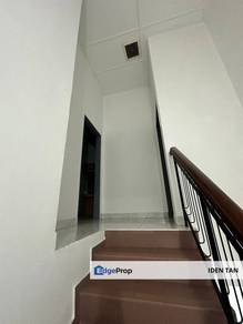 1.5-storey-Terraced-House-for-sale-Ulu-Tiram-Johor