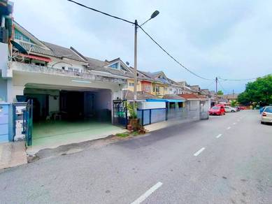Nego Till Let Go Double Storey for sale at Taman Alamanda, Senawang