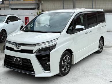 Toyota VOXY 2.0 ZS KIRAMEKI II (A)