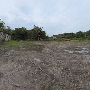 Banglo Lot Berhampiran SMK Alor Pasir