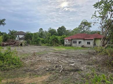 Banglo Lot Berhampiran SMK Alor Pasir