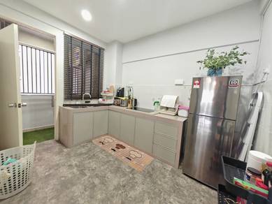 Persiaran Tanjung Apartment-2