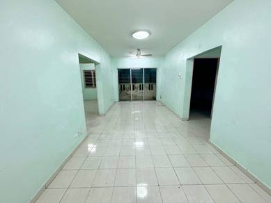 Laguna Biru