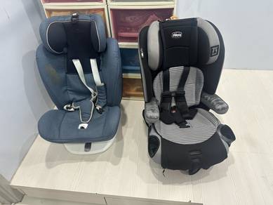 2 Baby car seat for sale