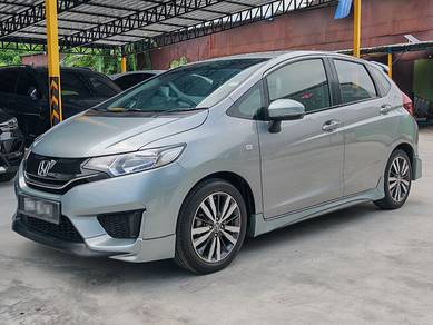 Honda JAZZ 1.5 E (A)- 3 YEARS WARRANTY